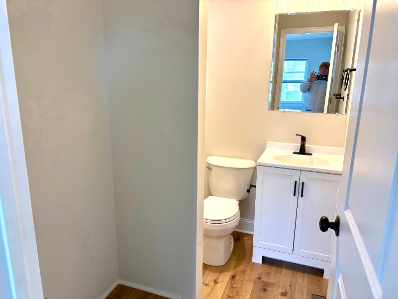 Building Photo - 228 Delaware Ave