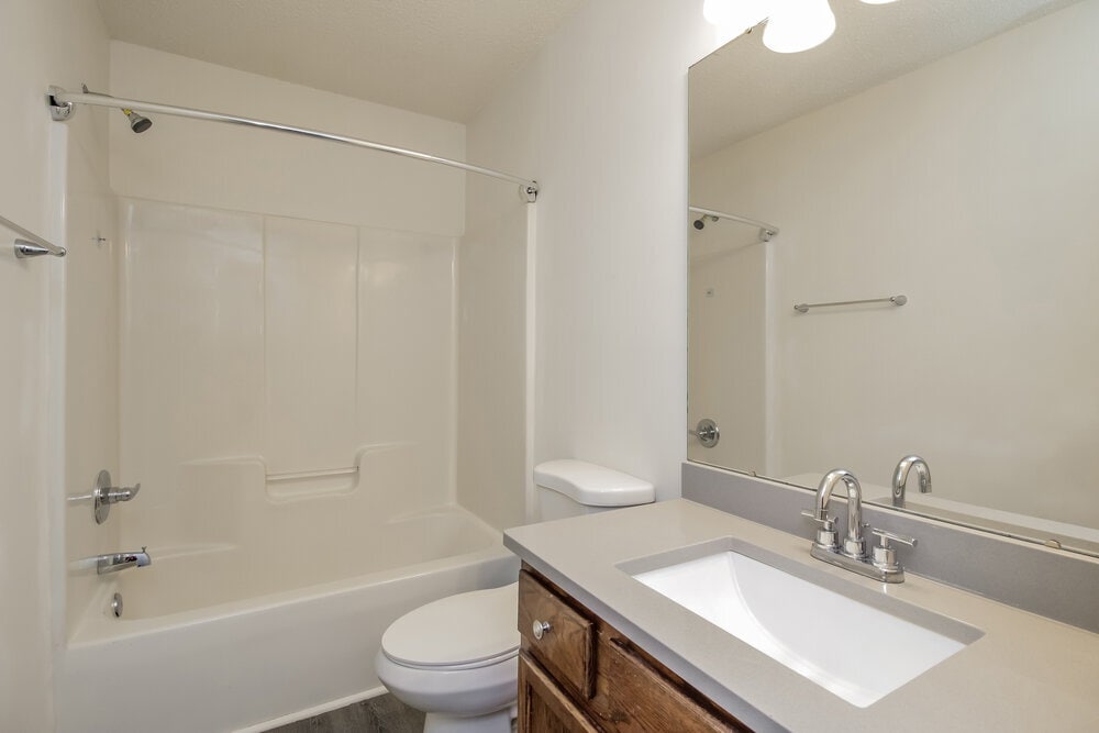 Building Photo - 15252 Eric Kyle Dr