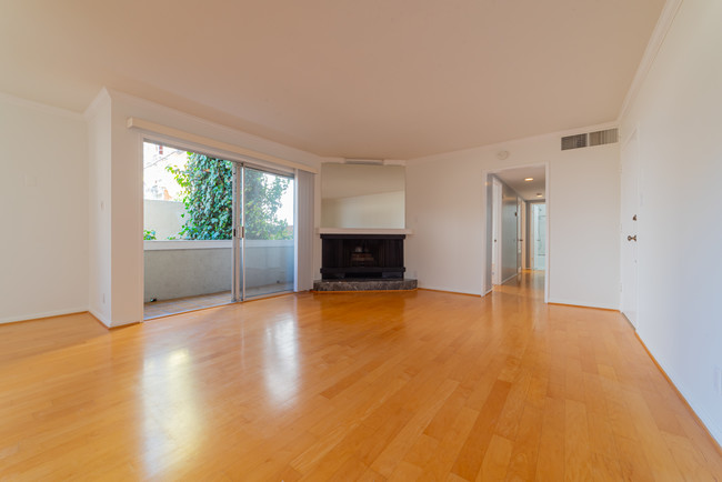 Living Room - 11849 Mayfield Ave