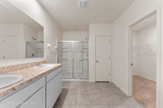 Building Photo - 7349 Tourmaline Dr