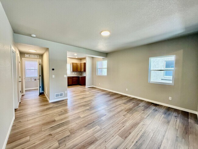 Building Photo - 5217 Palomino Ranch Point