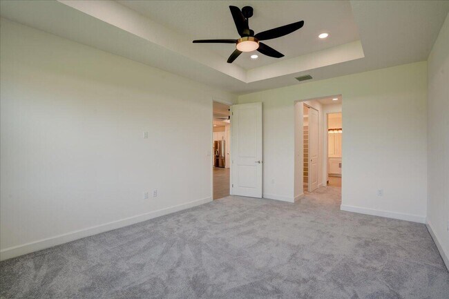 Building Photo - 12474 SW La Costa St