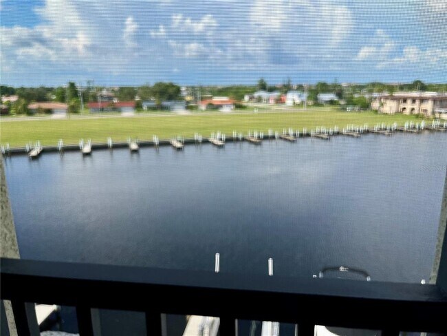 Building Photo - 1340 Rock Dove Ct