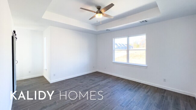 Building Photo - 17636 Salma Rd