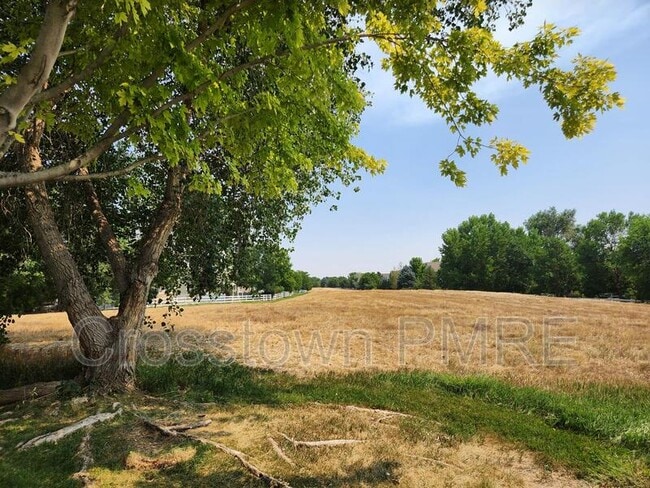 Building Photo - 157 Beacon Way