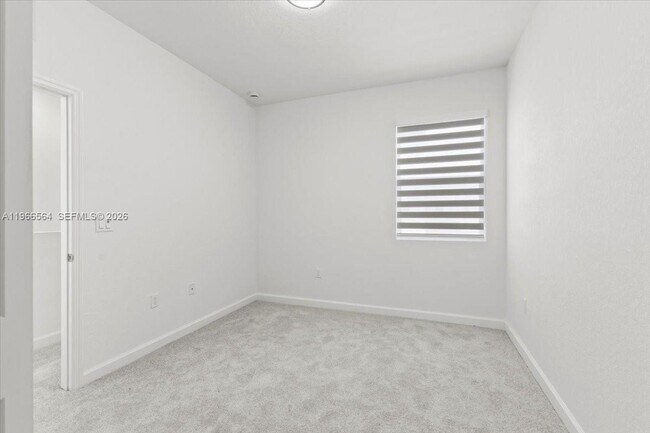 Building Photo - 35779 SW 178th Ct