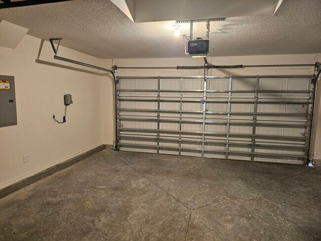 Building Photo - New build-3 bedroom, 2 bath