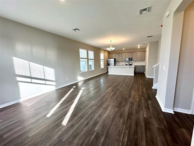 Building Photo - 4869 Lacewing Dr