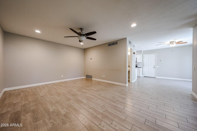 Building Photo - 5634 S Captain Kidd Ct