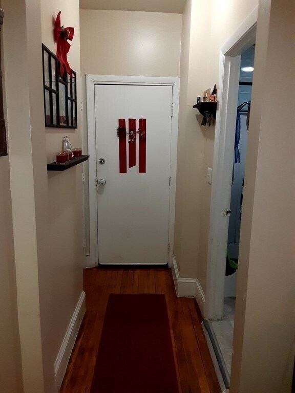 Building Photo - 61 Vine St