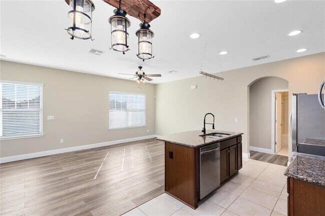 Building Photo - 13787 Eliot Avenue