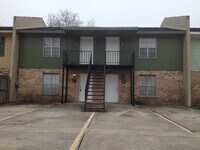 Building Photo - 214 Rials Dr