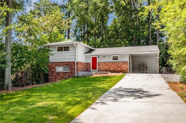 Primary Photo - 2563 Beverly Hills Dr