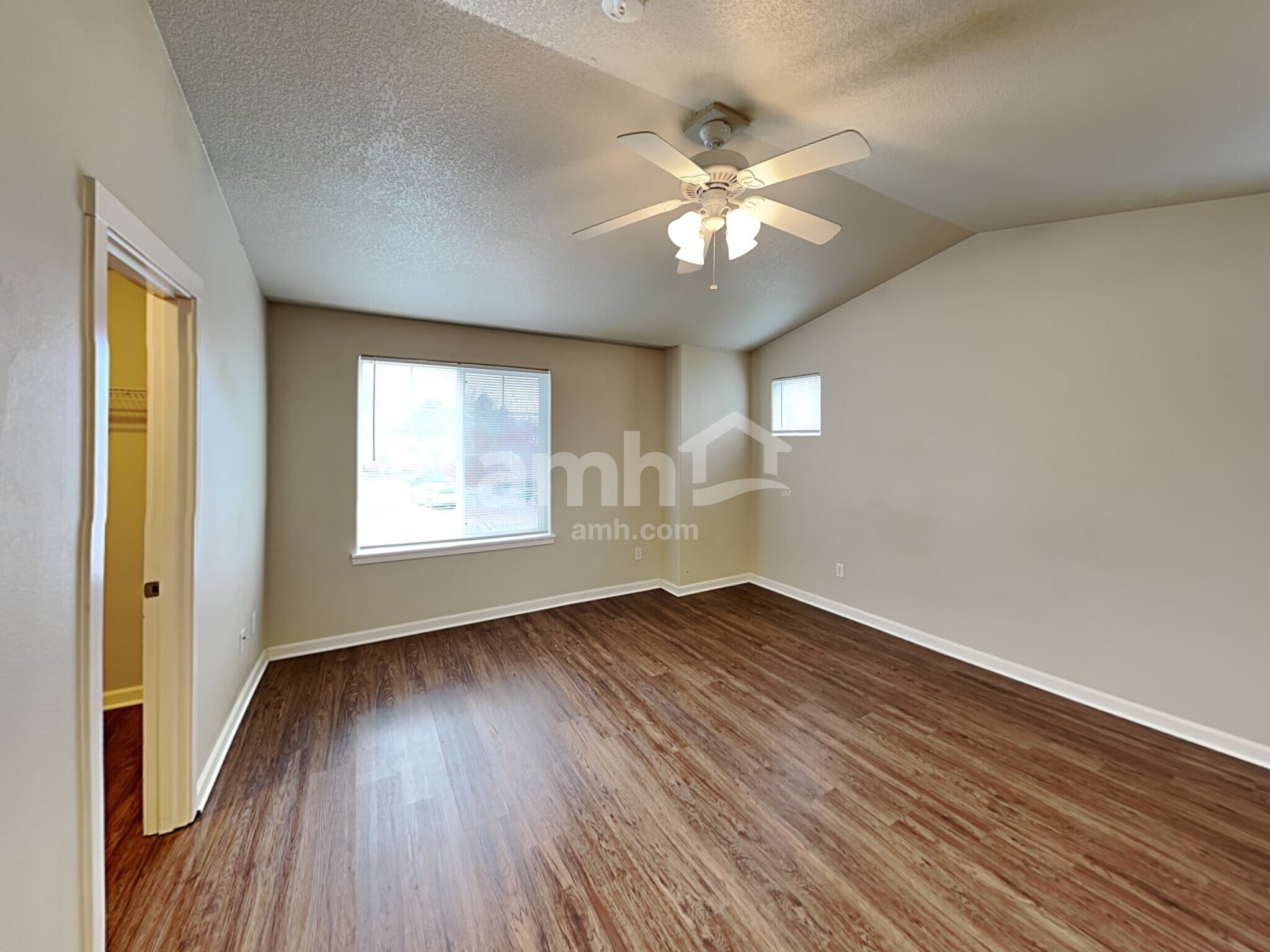 Building Photo - 1292 Alpine Lakes St SE