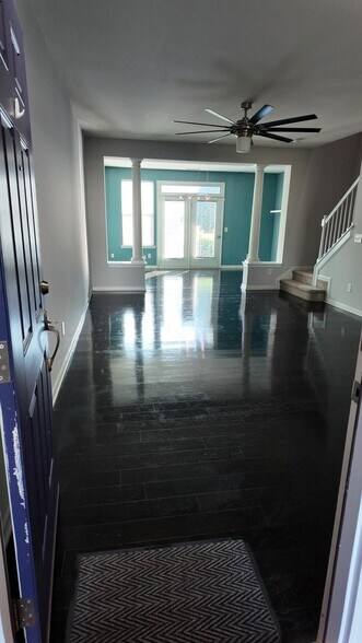 Building Photo - 2030 Rapid Falls Rd