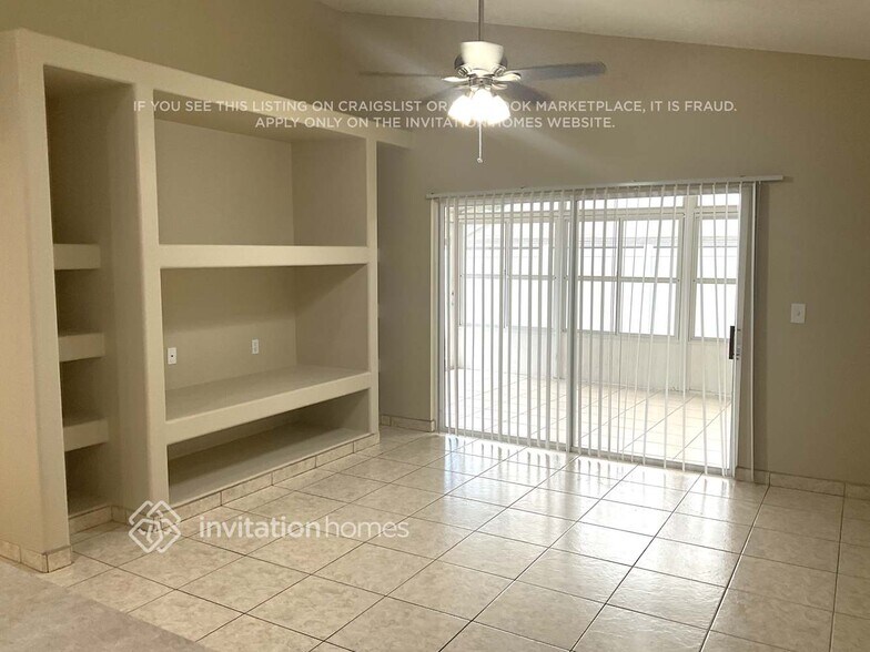 Building Photo - 2802 Wilshire Rd