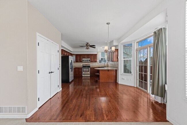 Building Photo - Long Realty & Property Management - Big home. Big yard. Big vibes. 6 beds 4 baths 3,556 sq ft Aur...