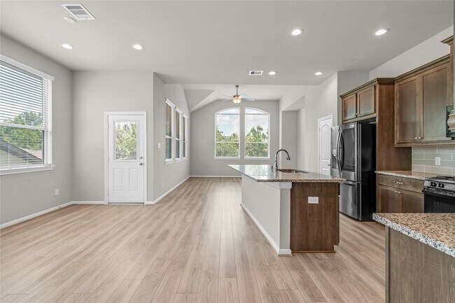Building Photo - 16207 Northern Cardinal Ln