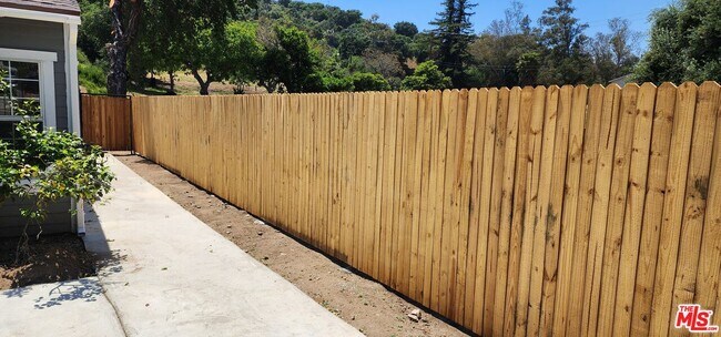 Building Photo - 9717 Tujunga Canyon Blvd