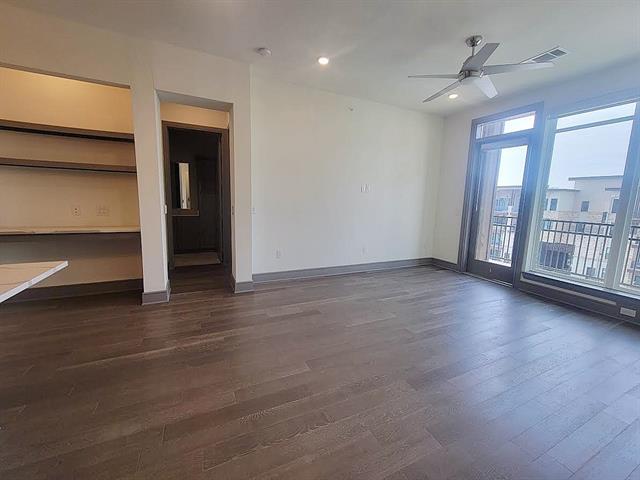 Building Photo - 2700 Old Denton Rd