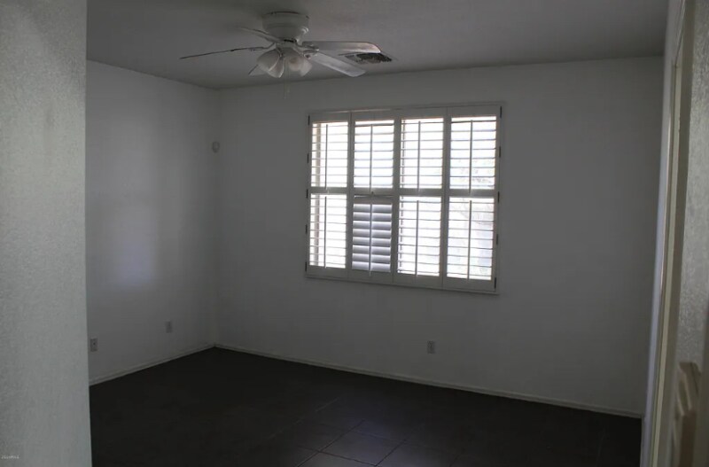 Building Photo - 1606 W St Catherine Ave