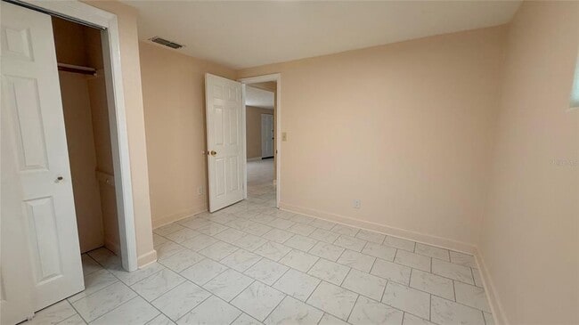Building Photo - 4102 Highland Loop