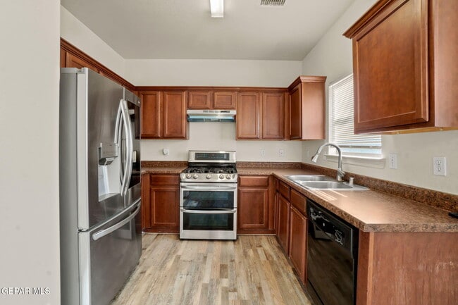 Building Photo - 14272 Rattler Point Dr