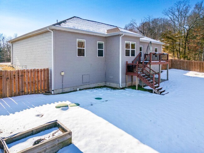 Building Photo - 391 Highpoints Ridge