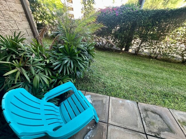 Building Photo - Ocean Front Complex w/ Pool & Amenities, F...