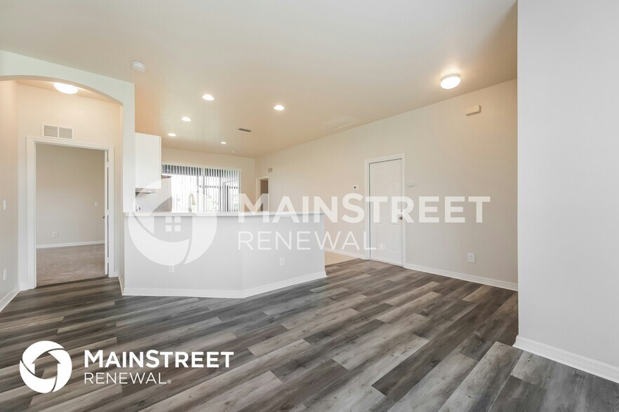 Building Photo - 3808 20th St W