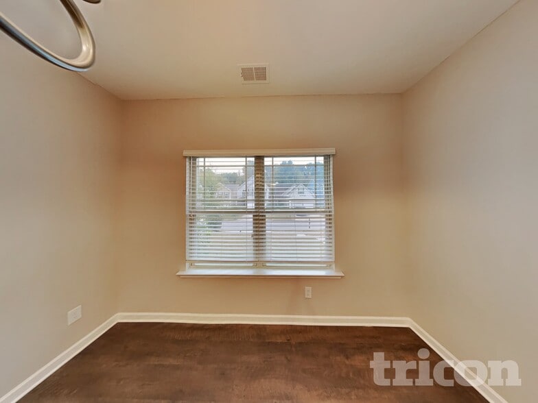 Building Photo - 147 Southwind Ln