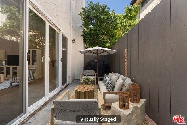 Building Photo - 1837 11th St