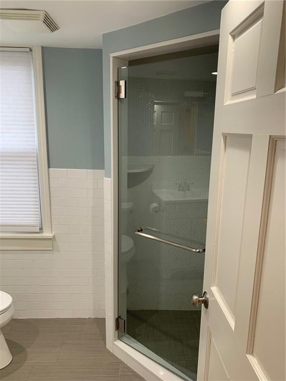 Building Photo - 33 Dennison St