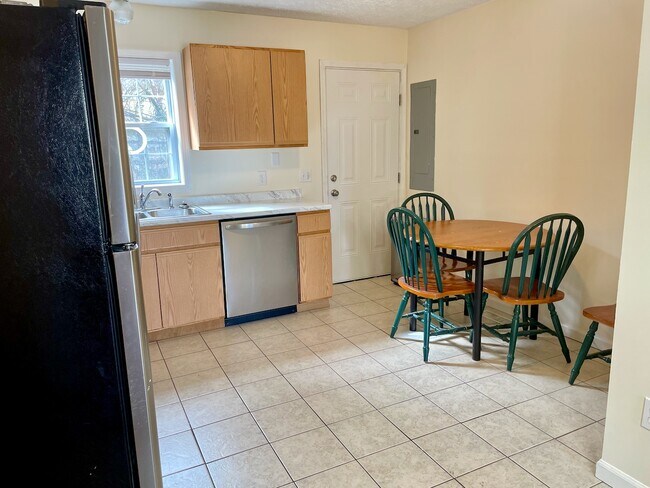 Building Photo - 30 True Way Ln