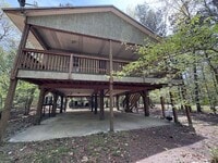 Building Photo - Cozy 2 Bedroom Retreat Available SOON!