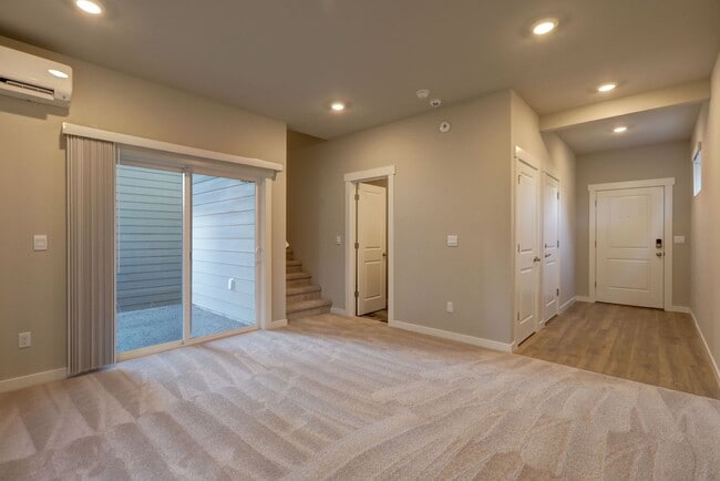Building Photo - Beautiful 4bd, 3.25ba Home Available in Great Community!