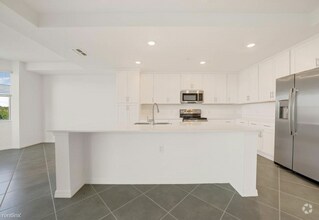 Building Photo - 2 br, 2 bath Condo - 14131 Heritage Landin...