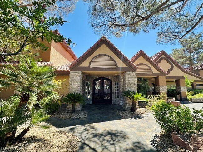 Building Photo - 2200 S Fort Apache Rd