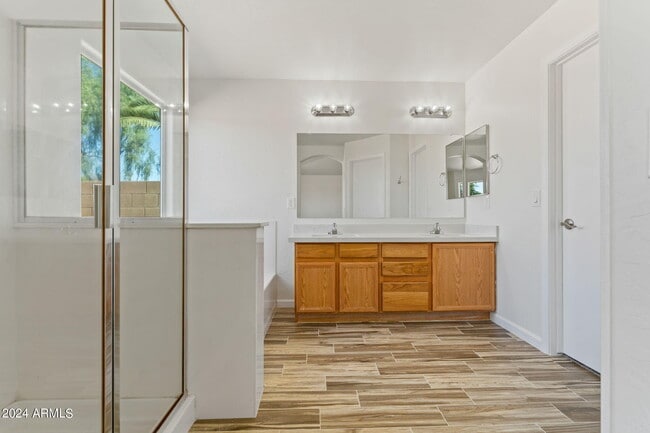 Building Photo - 17482 W Caribbean Ln