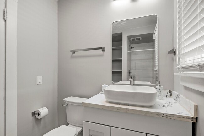 Building Photo - 4525 5th Ave NE