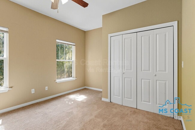 Building Photo - 127 Earle Taylor Ln
