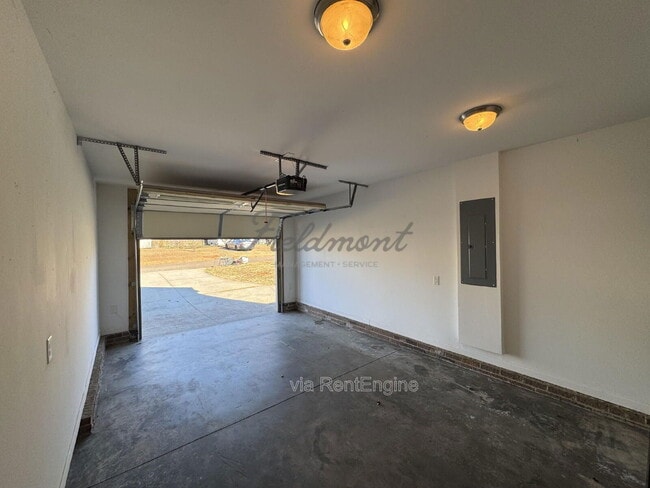 Building Photo - 116 Veranda Cir