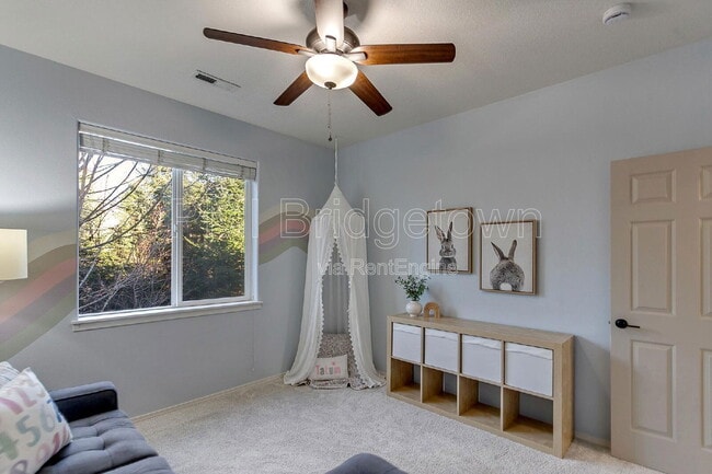 Building Photo - 21724 SW Vintner Ln