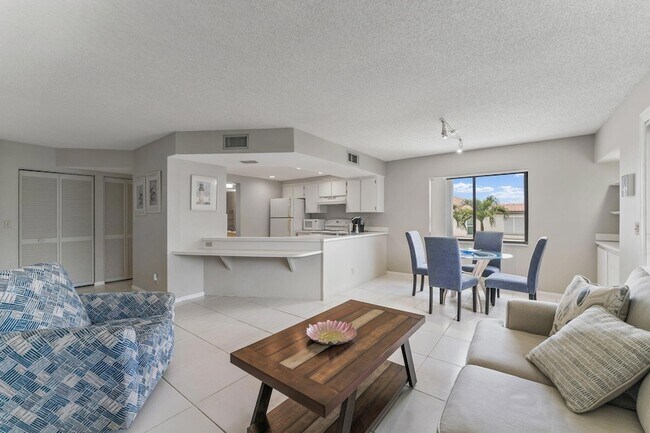 Building Photo - 1605 S US Hwy 1