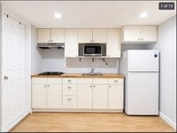 Building Photo - 528 Bennington St