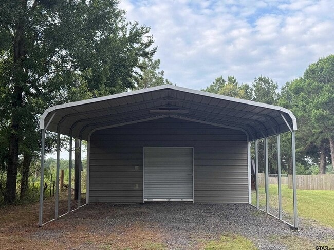 Building Photo - 359 Co Rd 3203