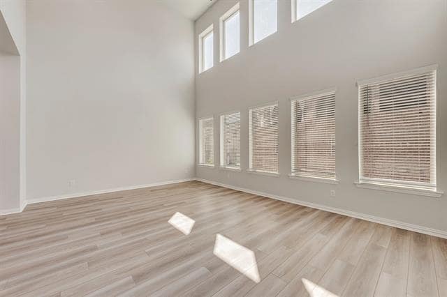 Building Photo - 4221 Willow Pond Dr