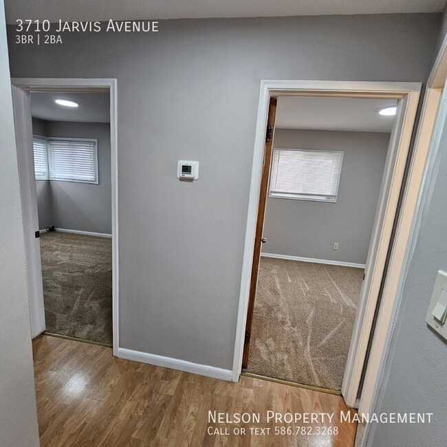 Building Photo - 3710 Jarvis Ave