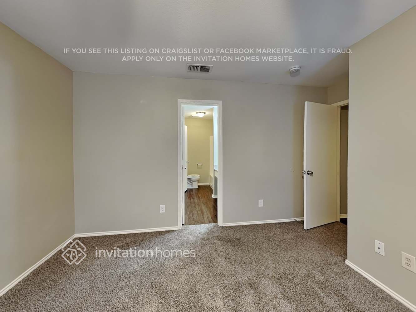 Building Photo - 214 Arabian Ln