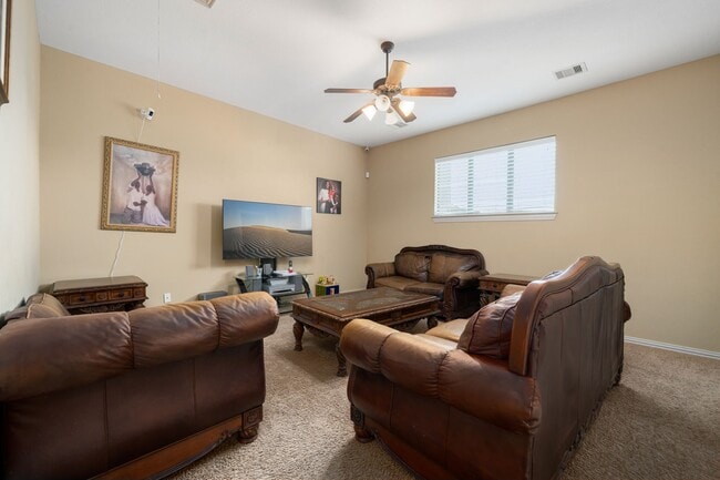 Building Photo - 5110 Ruby Rock Way